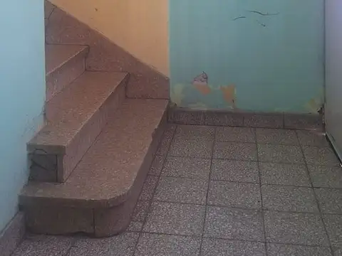 Depto Tipo Casa en Venta de 9 dormitorios