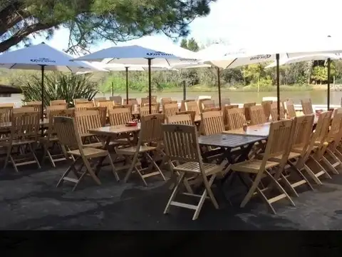 Parador turístico en venta sobre Rio San Antonio Delta Tigre con cabaña equipada
