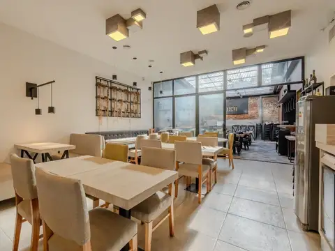 VENTA EDIFICIO EN IMPORTANTE AVENIDA