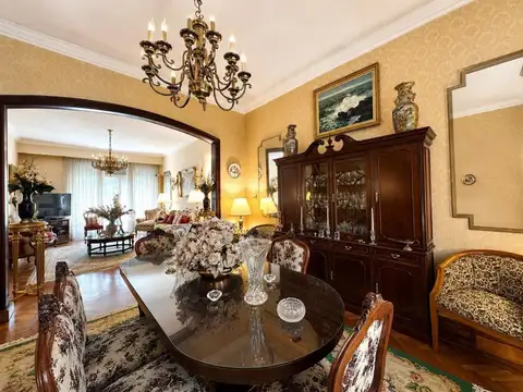VENTA PH 5 AMBIENTES  TERRAZA, COCHERA, PATIO CON POTENCIAL  COMERCIAL