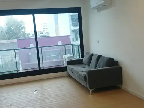 Avenida Álvarez Thomas 900