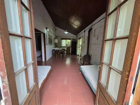 Casa 3 ambientes con 1 baño