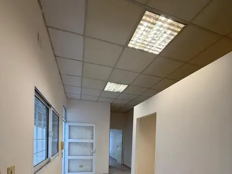 Oficina en Alquiler en Centro, $ 2.000.000