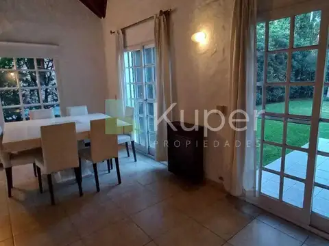 Casa Chalet  en Alquiler en Campo Chico, Pilar, G.B.A. Zona Norte