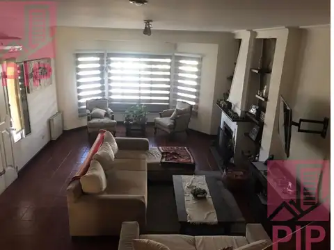 Casa en Venta de 5 dormitorios