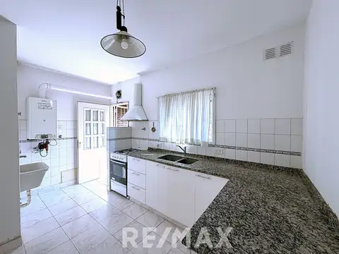 VENTA DUPLEX 3 AMB. JARDIN COCHERA PILAR apto cred