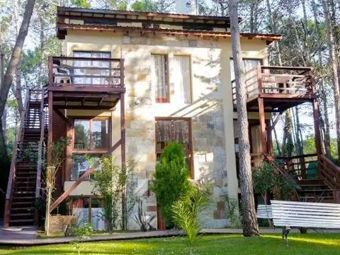 Complejo de departamentos en venta - 17 ufs - Mar de las Pampas