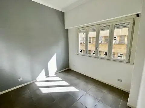 Departamento en Venta en Balvanera, USD 65.000