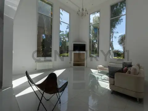 Casa en Venta de 6 dormitorios