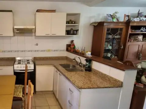 Rodríguez Peña 77