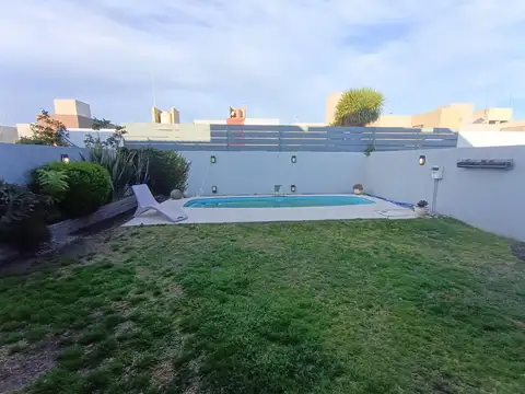 CLAROS DEL BOSQUE MZA 23 100