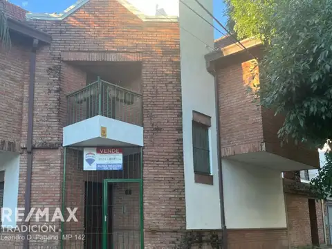 Calle Monteagudo 1300