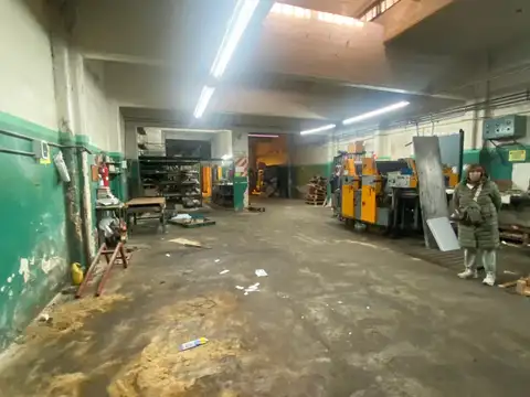 Galpon en Alquiler 40 años
