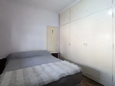 Depto Tipo Casa en Venta 56 años