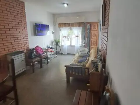 SE VENDE CASA EN TRELEW