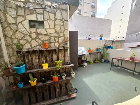 VENTA PH VILLA DEL PARQUE, 4 AMBIENTES, 2 BAÑOS, EN DUPLEX.