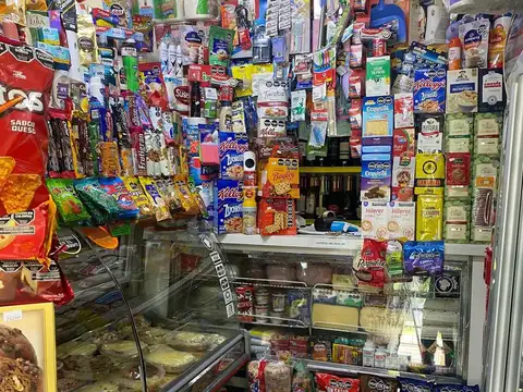 Avenida 38 e/ 21 y 22