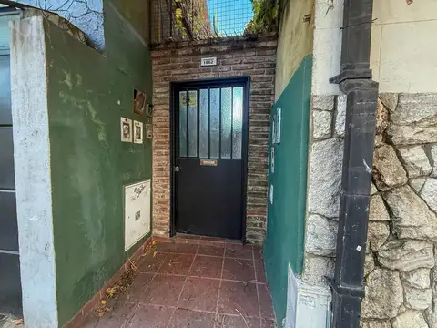 Depto Tipo Casa en Venta de 5 ambientes