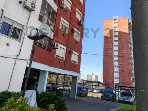 Departamento 2 ambientes en venta — Villa Celina