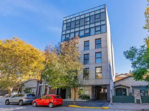 VENTA DEPARTAMENTO 2 AMBIENTES GÜEMES COCHERA