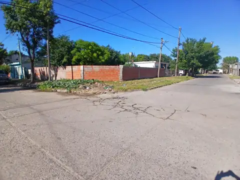 Terreno en Venta 12  mts Fondo