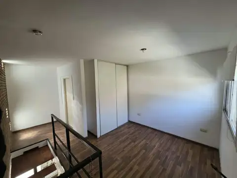 Depto Tipo Casa en Venta al Oeste