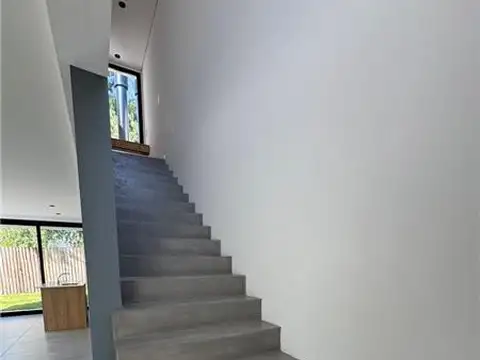 Departamento en Venta en Ezeiza, USD 235.000