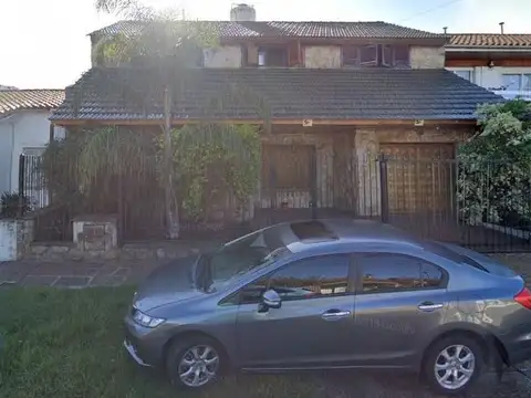 Casa - Venta - Argentina, La Matanza - Valentin Cardoso 1500