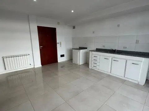 Departamento en Alquiler en Trenque Lauquen, $ 525.000