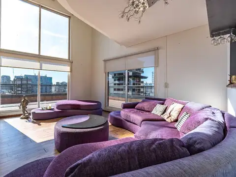 Departamento en Venta con 2 cocheras