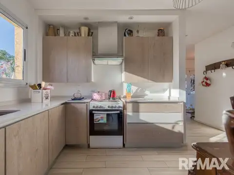 Casa 5 ambientes con 3 baños