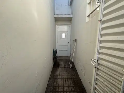 CASA EN VENTA EN PERGAMINO EN ZONA CÉNTRICA