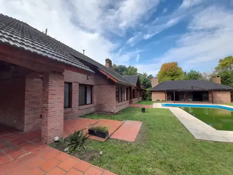 Casa en Venta en El Cortijo, USD 450.000