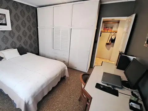 Casa 7 ambientes con 3 baños