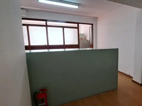 Oficina en Alquiler en Barrio Norte, $ 450.000