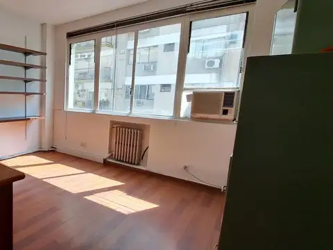 Oficina en Alquiler en Barrio Norte, $ 450.000