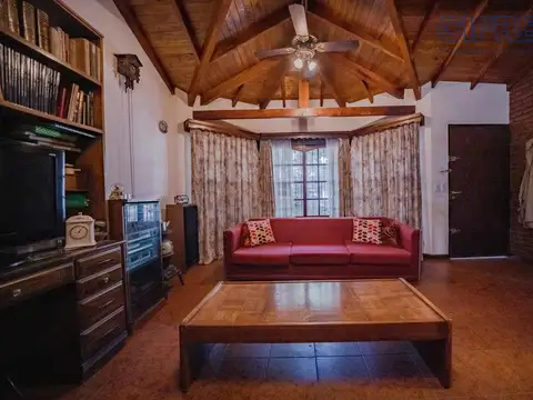 Casa en Venta en Villa Pueyrredon, USD 396.000