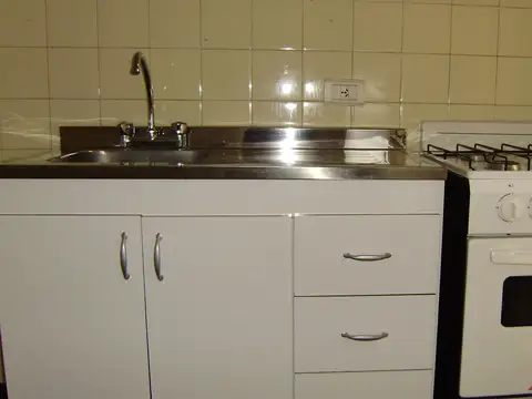 Mario Bravo 1200, Piso 2