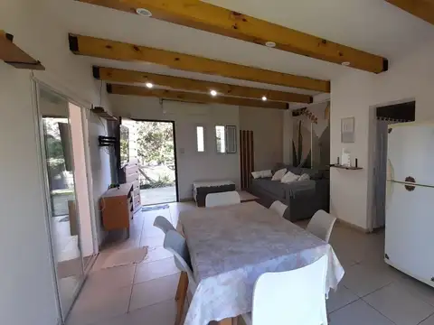 CASA EN VENTA 3 AMB A 100 MTS DE LA PLAYA