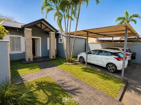 CASA EN VENTA DE 3 DORMITORIOS - ITAMBÉ MINÍ (CF1402)