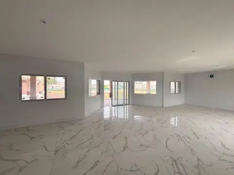 Casa en Alquiler A Estrenar