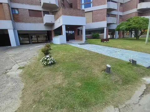 ALQUILER TEMPORAL DEPARTAMENTO A METROS DEL MAR PINAMAR