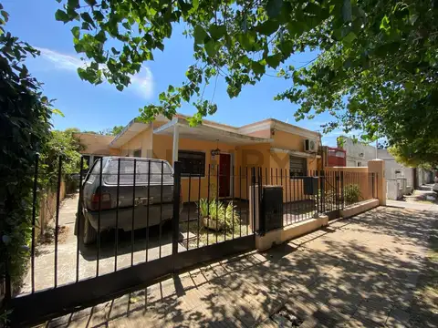 Casa en venta en San Carlos – 2 dormitorios y quincho