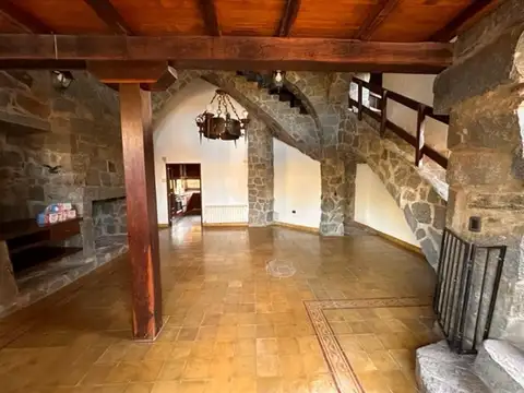 La Reserva Country Casa en Alquiler patio pileta