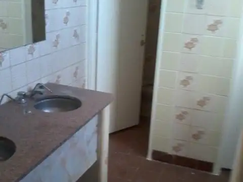 Oficina en Alquiler en Morón, USD 1.500