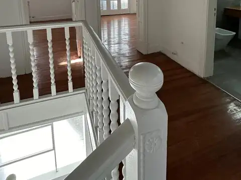 Casona comercial con alta rentabilidad anual en dólares