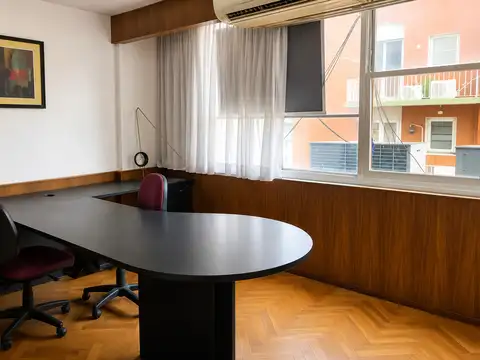 Oficina en Venta 50 años