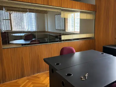 Oficina en Venta al Oeste