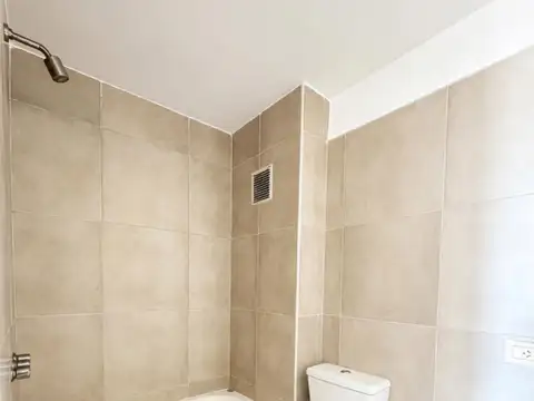 MONOAMBIENTE CON PILETA Y QUINCHO
