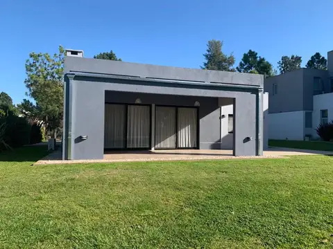 Casa en Venta en La Taquara, USD 215.000